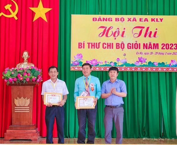 GAI AN TUONG 1